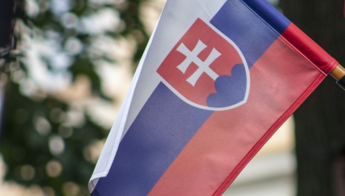 Prečo je česká tajná služba otvorenejšia verejnosti ako slovenská?